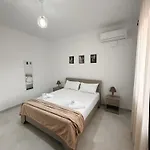 Js House 4 Appartement