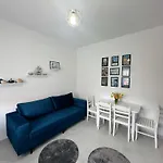 Js House 4 *