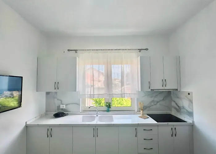 דירה Js House 4 *