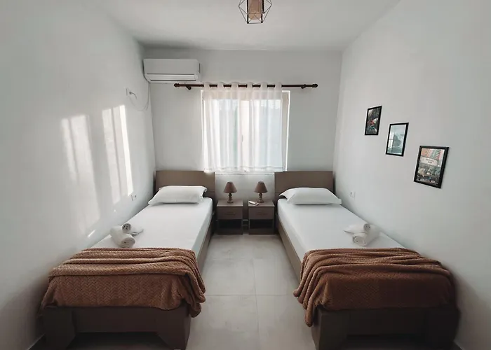 דירה Js House 4 *