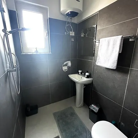 Js House 4 * Shkodra
