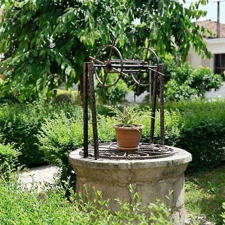 Js House 4 *